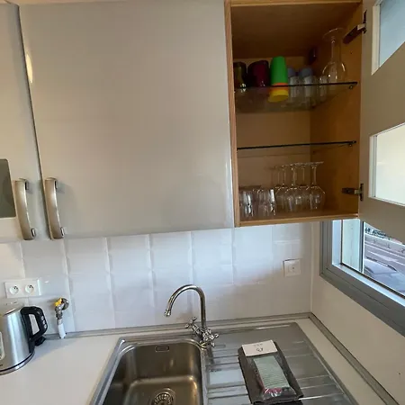 Seafront With Private Access Close To Monaco Appartement *