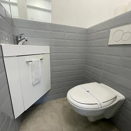 Seafront With Private Access Close To Monaco Appartement Roquebrune-Cap-Martin